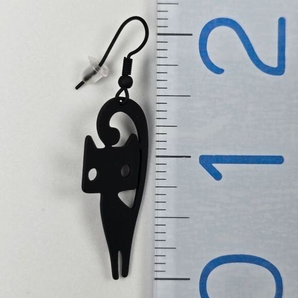 🎃 Charming Black Cat Earrings (NWOT) - Picture 4 of 5